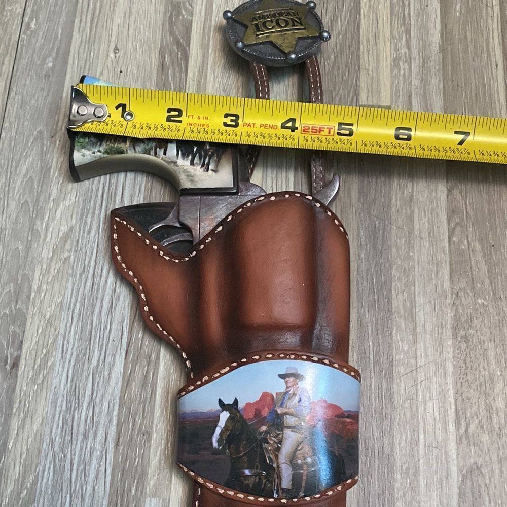 John Wayne American Icon ceramic wall art replica pistol movie clip prop house - Picture 8 of 11